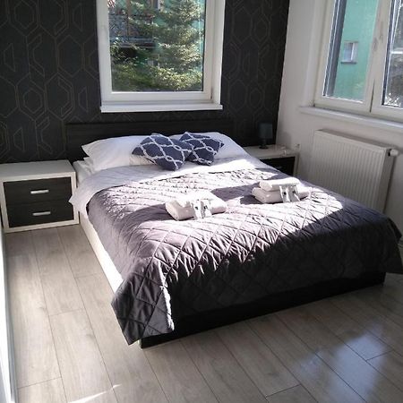 Park Apartament Жешов Екстериор снимка