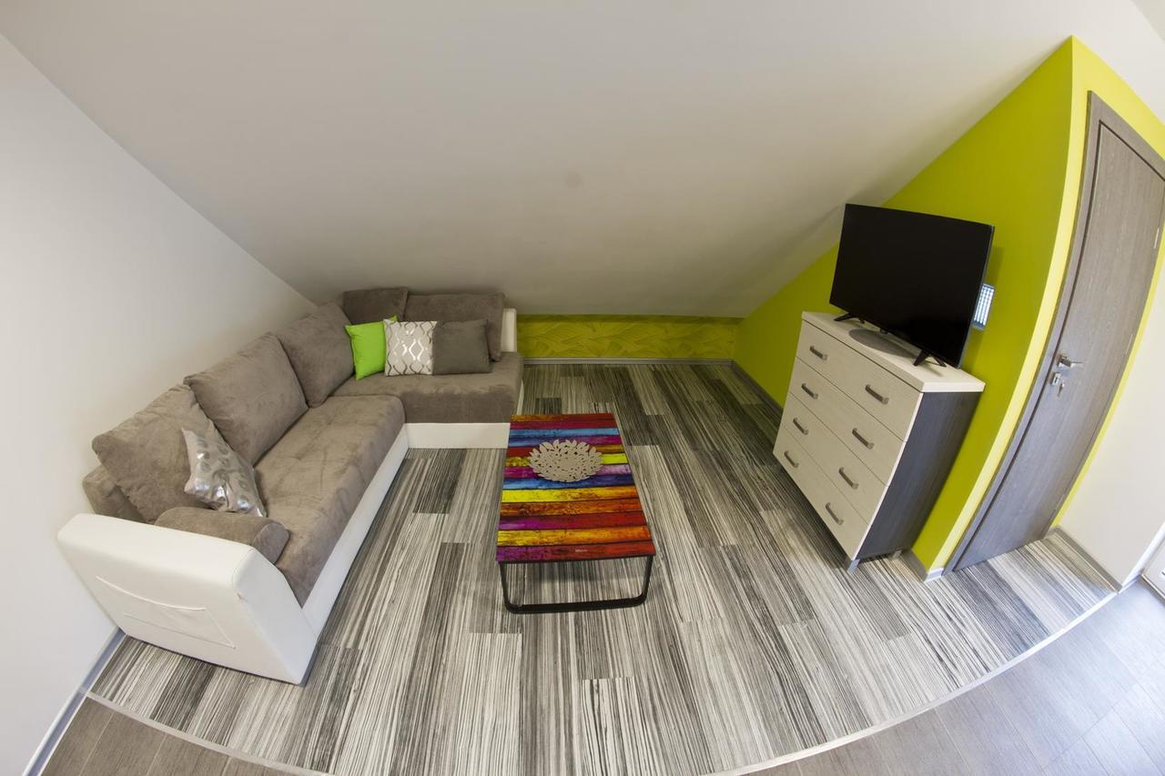 Park Apartament Жешов Екстериор снимка