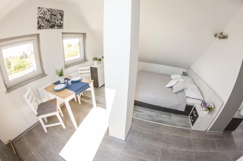 Park Apartament Жешов Екстериор снимка