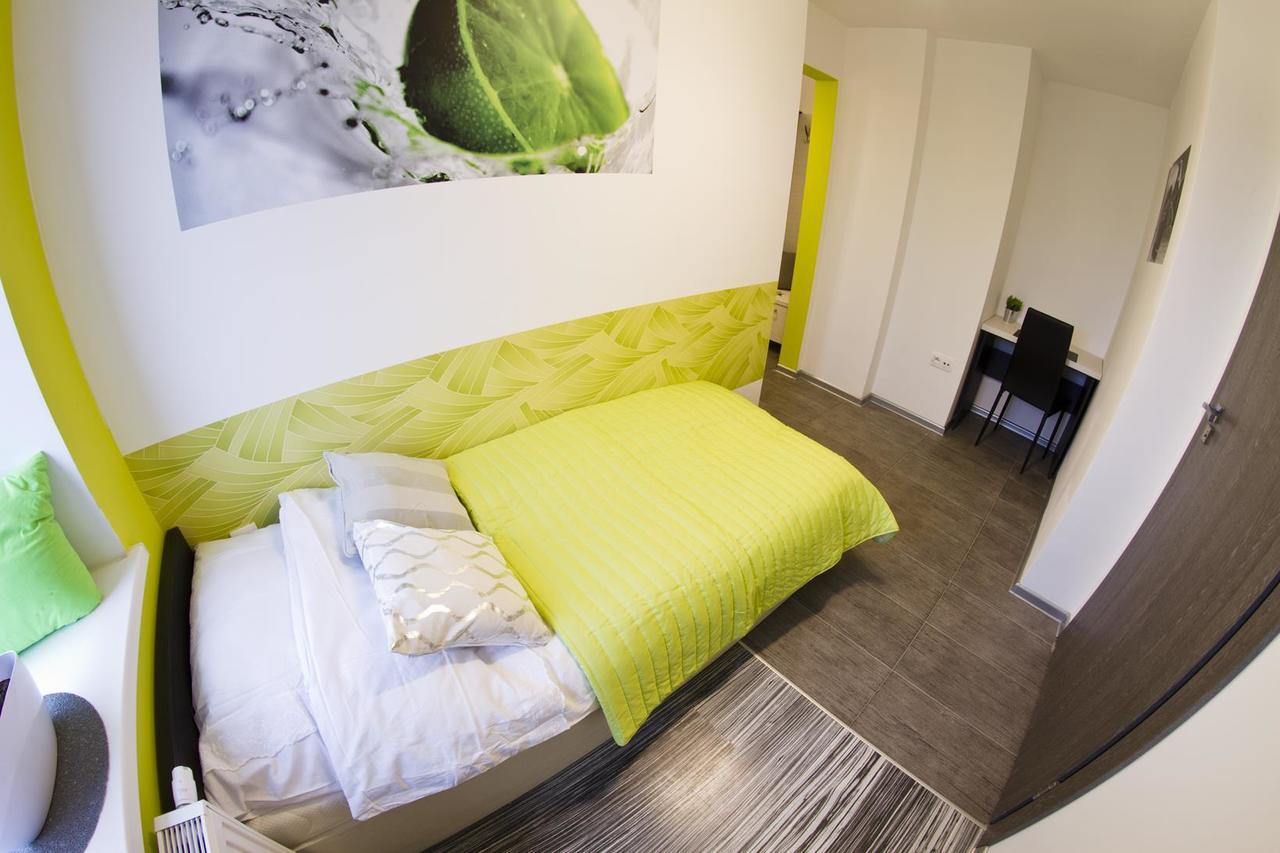 Park Apartament Жешов Екстериор снимка
